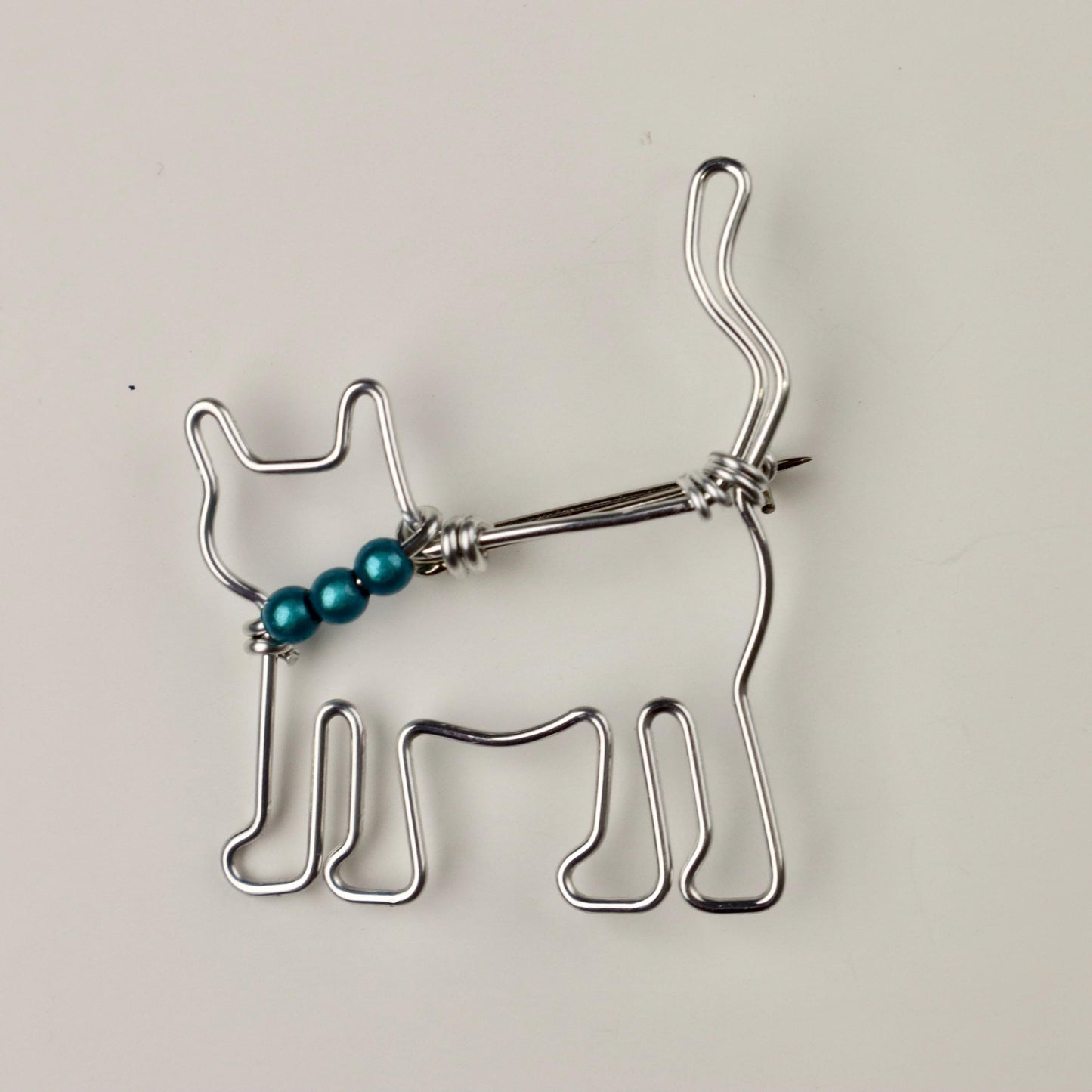 Cat Brooch Beaded Blue Collar Wire Jewelry