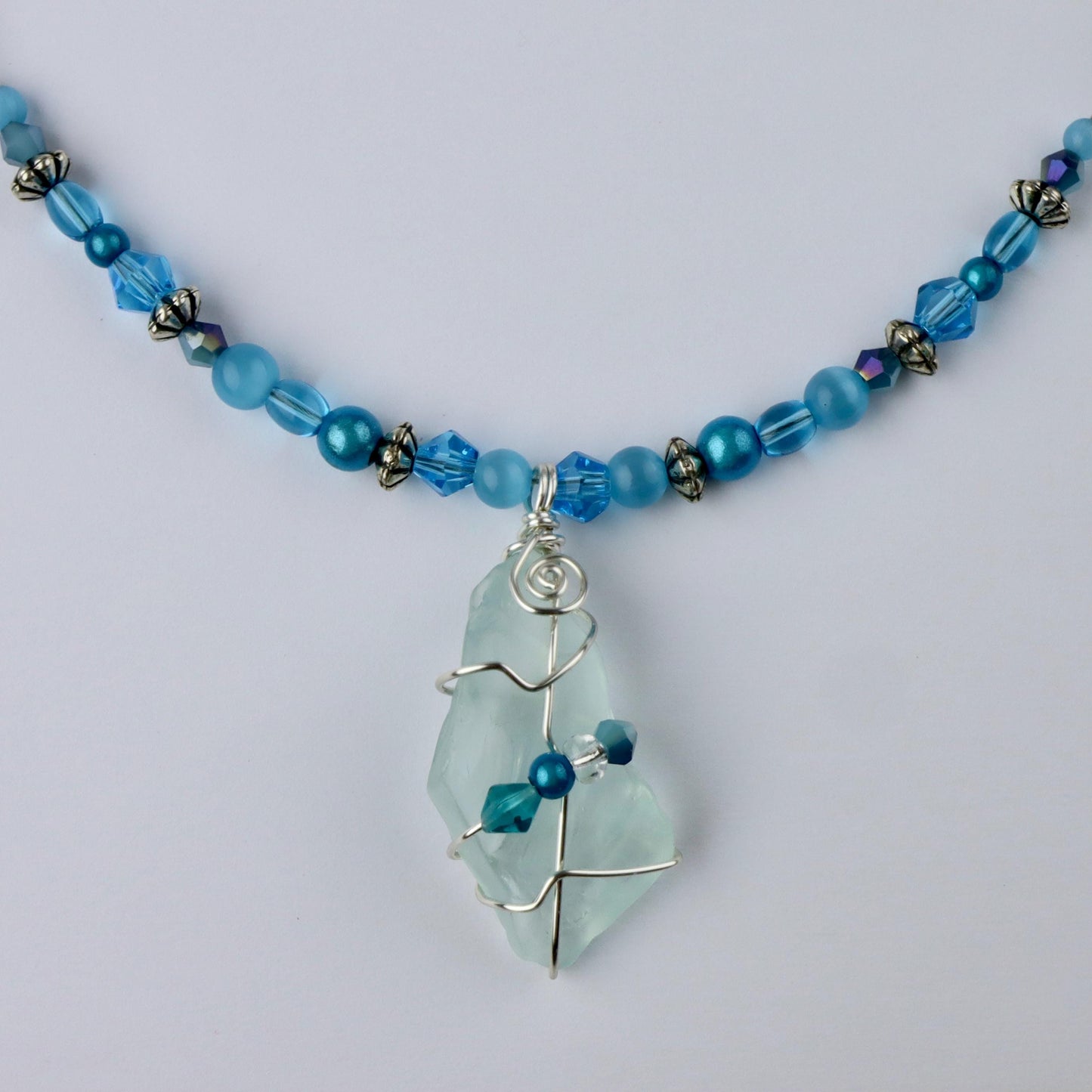 E-book Live Wires Create Pendants // Heather Boyd Wire